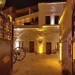 Homestay Adora Cave Suites - (Adults Only) *