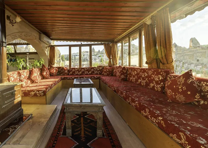 Adora Cave - (adults Only) ギョレメ