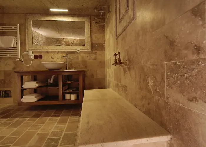 Adora Cave - (adults Only) * ギョレメ